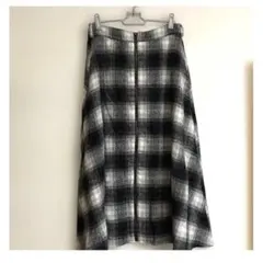 【新品未使用】フロントZIPチェック柄フレアスカート Lサイズブラック