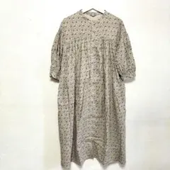 サマンサモスモス　スタンドネック切替ワンピース　総柄