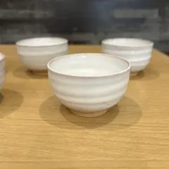 白い陶器製 湯飲み 5個セット 渦巻き模様