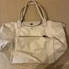 ロンシャンのトートバッグ