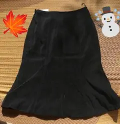 ブラック　スカート　新品　61　　　　　　　　　 秋冬用　膝下　ファスナー有り