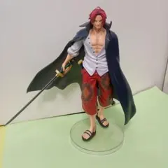 ワンピース シャンクス 一番くじ 新四皇 フィギュア