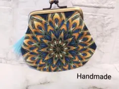 花柄がま口財布　和柄　タッセル付き　ポーチ　小物入れ　コインケース