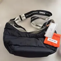 しまむら mayoコラボ　 ポーチ付 ショルダーバッグ　ブラック