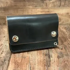 昭南本ヌメ 丘染めブラック茶芯 ・ショートトラッカーウォレット｜ニッケル金具使用