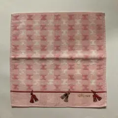 CELINEタオルハンカチ ピンク色