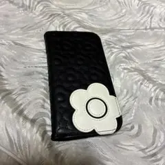 マリークワントiPhone16eカバー