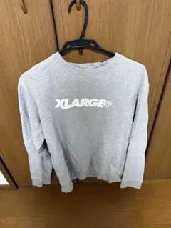 XLARGE グレー クルーネック トレーナー