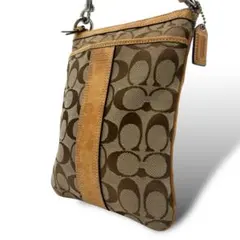 良品 22 コーチ ショルダーバッグ シグネチャー キャンバス ポシェット