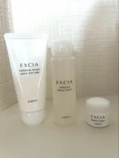 アルビオン エクシア ラディアンスリニュー エクストラリッチミルク・ローション