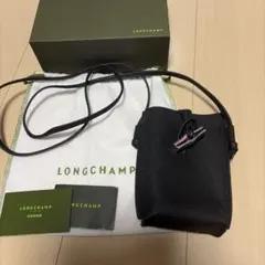 LONGCHAMP ル·ロゾ　スマホケースブラック　 値下げしました(^^)のサムネイル