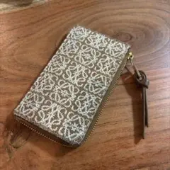 LOEWE ブラウン フラグメントケース