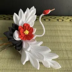 つまみ細工　髪飾り　鶴　成人式　振袖　袴　和装　結婚式　卒業式　和装　赤　RHM