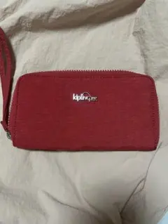 Kipling 長財布 レッド ラウンドファスナーのサムネイル