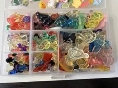 多色プラスチックビーズセット 約100個以上