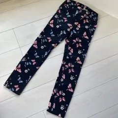 値下げ‼︎H&M エイチアンドエム☆コーデュロイパンツ　紺　蝶々　オシャレ　130