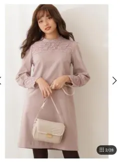 デコルテレースサックワンピース