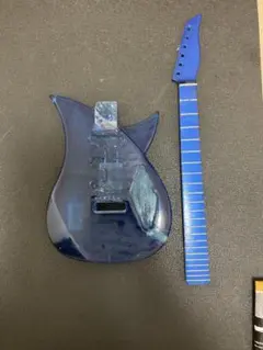Tokai tailbo アクリルボディ　ネックのサムネイル