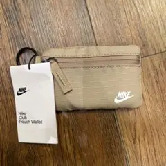 NIKE ベージュ CLUB ポーチ ウォレット WL3421