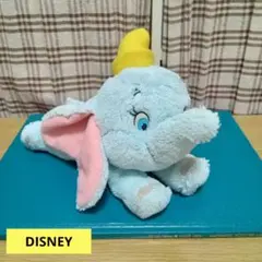 ディズニーリゾート　ダンボぬいぐるみ