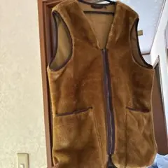Barbour ブラウン フリースベスト - メルカリ