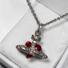Vivienne Westwood ハート 土星 ネックレス - メルカリ