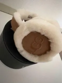 【新品未使用】UGG チェスナットアグ耳あて・イヤーマフ　アグ刺繍あり