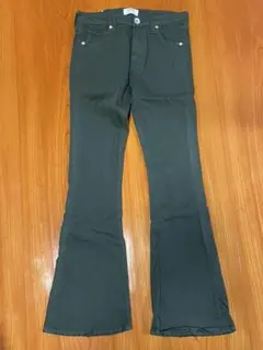 GYDA 新品未使用 ストレッチ フレアパンツ ブーツカット カーキ