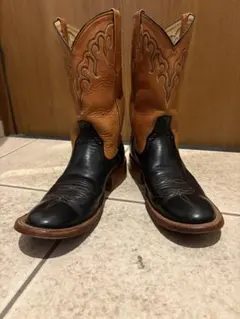 Item thumbnail for item 3d04fad0-f5b6-425b-8862-e22140e61b78