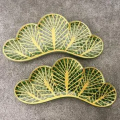 有田焼　幸楽窯　錦金松葉形前菜皿　茶緑金　2点セット