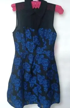 Betsey Johnson ジョーゼットトップドッキングフォーマル バラ柄　4のサムネイル