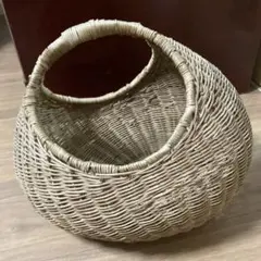 天然素材　バスケット　かご