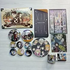 16点セット 鬼滅の刃　キャラグラスケース　缶バッジ　シール　マステなど