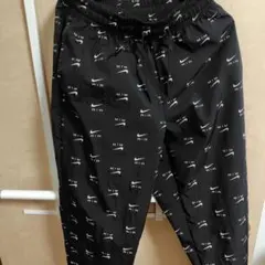 ナイキ　メンズ　ナイロンパンツ　ランニングパンツ　総柄