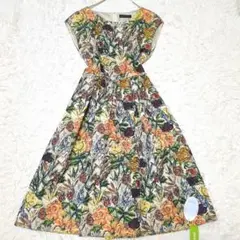 【未使用タグ付き】ダーマコレクション☆ジャガード　花柄　総柄　ワンピース