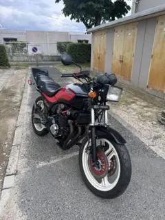 Kawasaki GPz400f 再出品のサムネイル