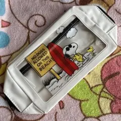新品未使用品　スヌーピー　ホワイトポーチ