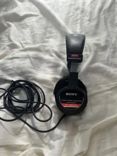 MDR-CD900ST 赤帯　新品未使用　値下げ中 ソニーの例のヘッドホンはミックス向きじゃありませんよ - この