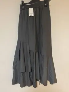 アシンメトリー　マーメイドスカート