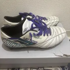 Umbro アクセレイター サッカースパイクのサムネイル