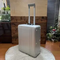 希少 ゼロハリバートン ヴィンテージ アルミ シャンパンゴールド
