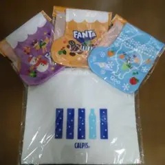 CALPIS保冷巾着トートバッグ & FANTA ソックス巾着オーナメントセット