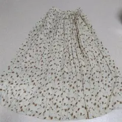 レディース　イング　花柄フレアロングスカート　Мサイズ