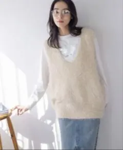 LOWRYS FARM ボタンシャギー ニットベスト