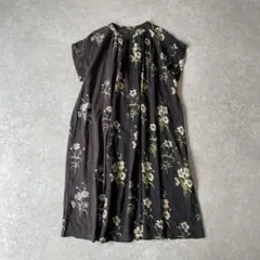 美品 SUPER HAKKA スーパーハッカ フラワー 刺繍 花柄ワンピース