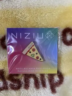 make you happy NiziU アヤカ　ピンバッヂ　ピンバッチ