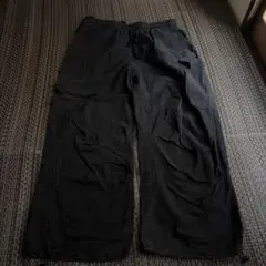 ブラックカーゴパンツ ドローストリング付き