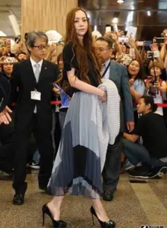 安室奈美恵 グレースコンチネンタル プリーツロングスカート 36 - メルカリ