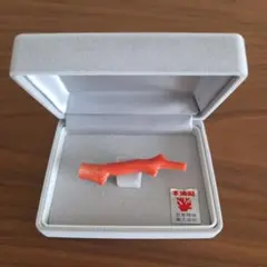 本珊瑚　ブローチ　アクセサリー
