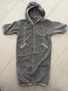 COMME CA ISM グレー フード付きロンパース